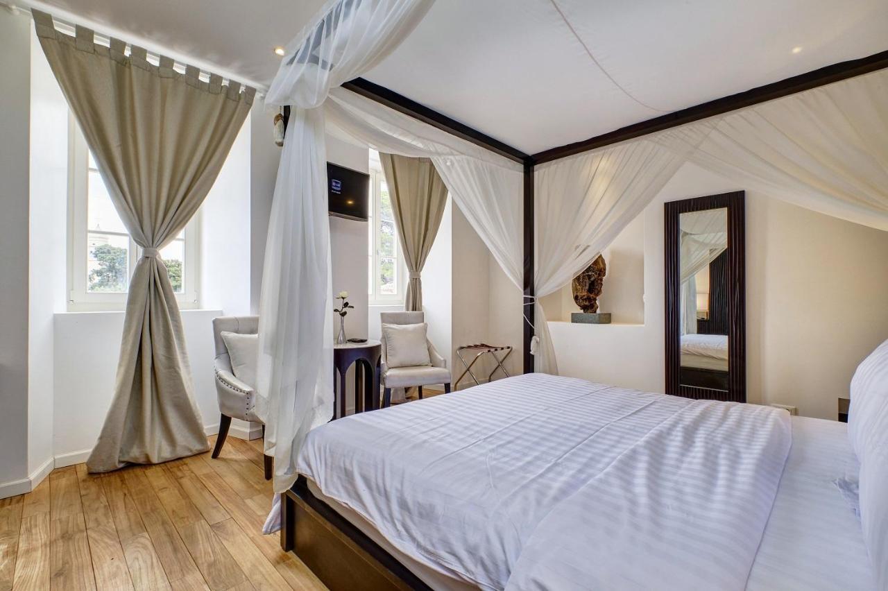 Dolphin Suites Veli Losinj Bagian luar foto